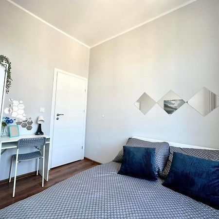 Mmrent One Way Room Гданськ Екстер'єр фото